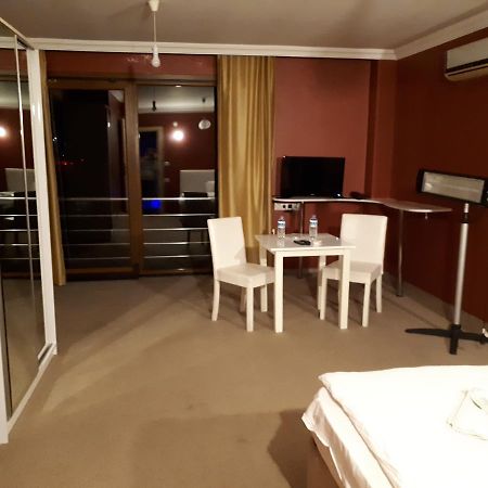 Tuzla Hilal Hotel Istanboel Buitenkant foto