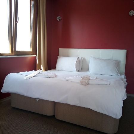 Tuzla Hilal Hotel Istanboel Buitenkant foto
